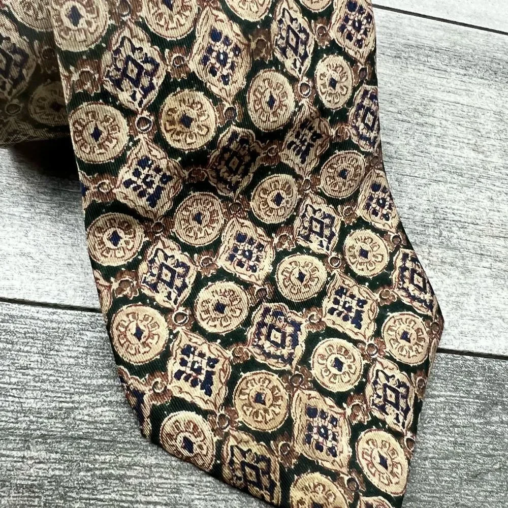 Tommy Hilfiger Silk Tie Men’s Geometric Print Green Tan Classic Vintage Neckwear